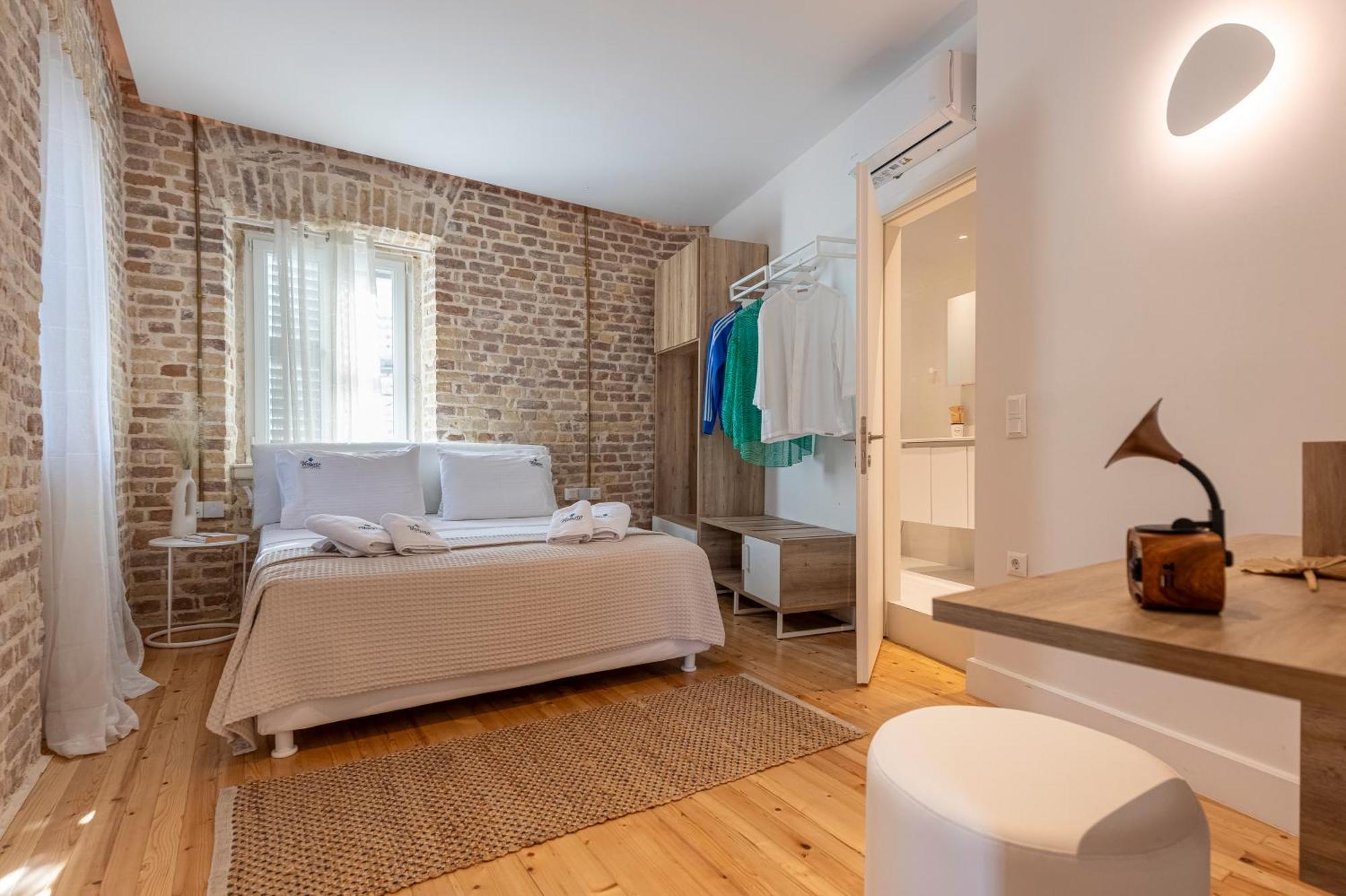 Vailato Swan White Suite Corfu  Eksteriør billede